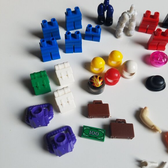 Lego Miscellaneous Mini Figure Pieces - Picture 2 of 12